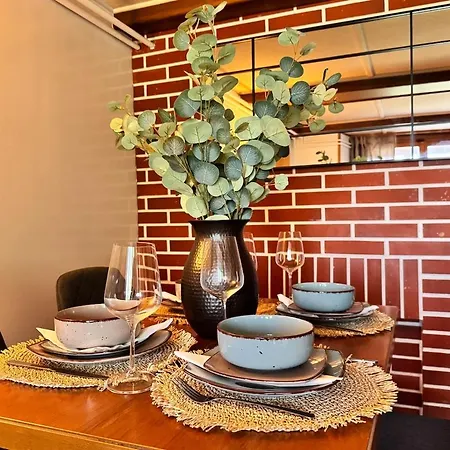 River 1 - Retreat With Iconic Jungfraujoch View Lägenhet *